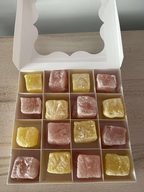 Mixed Turkish Delight Box - 16 Sections