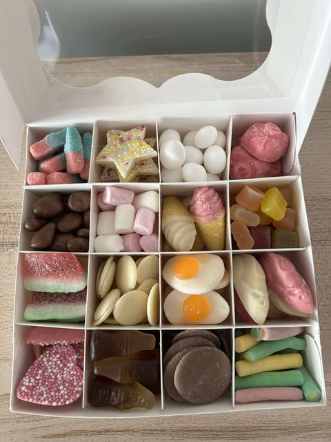 Sweets & Chocolates Box - 16 Sections