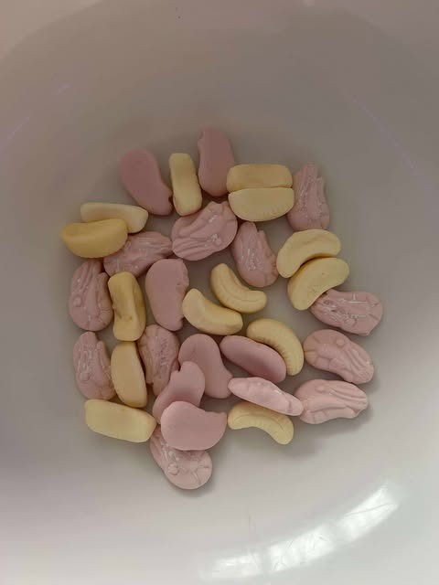 Foam Bananas & Shrimps